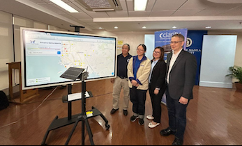 Representatives from the Breathe Metro Manila air quality monitoring network share more information at the launch event.
